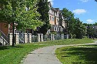 28 Sommerset Way