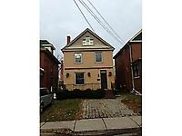 424 Charlton Avenue West