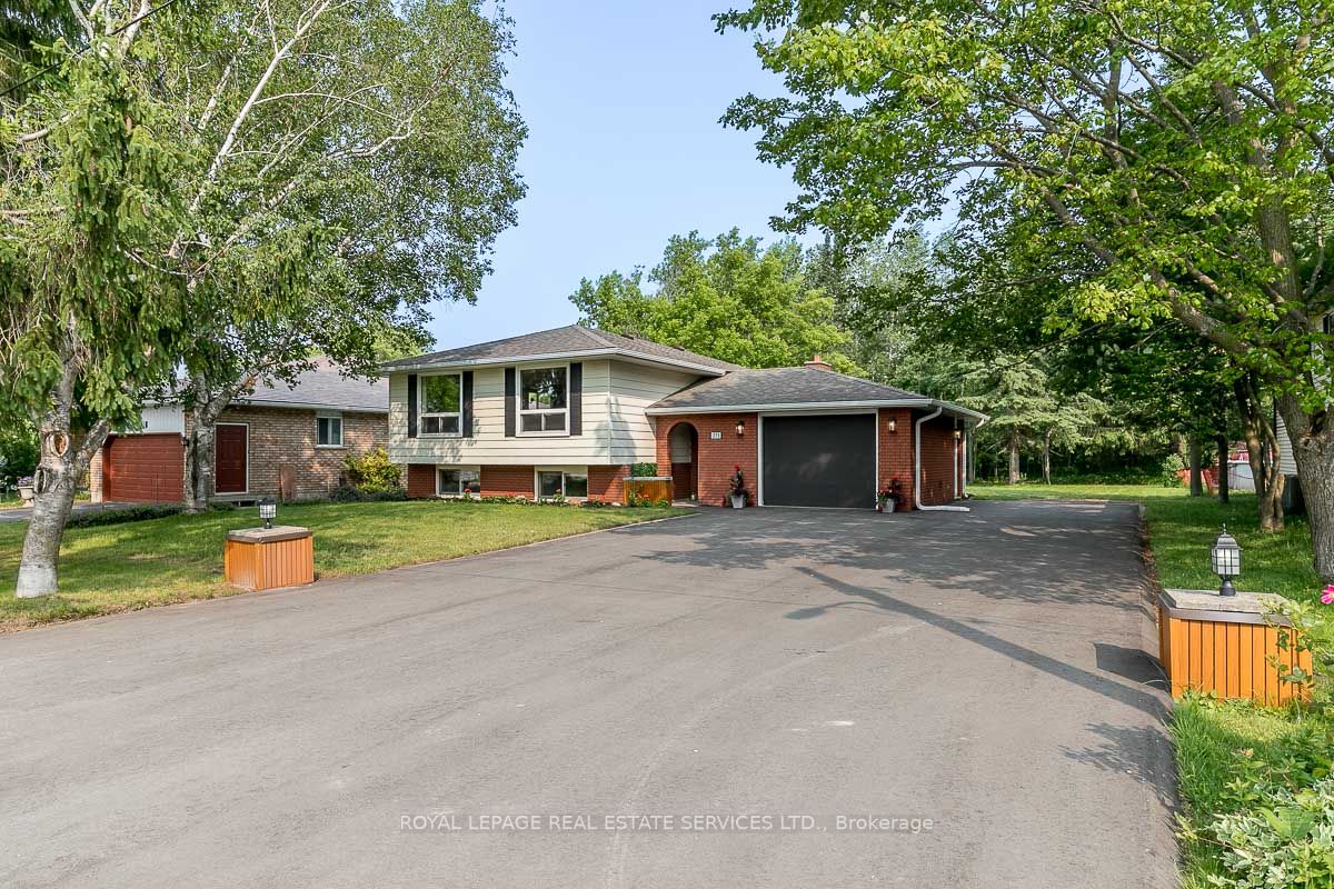 273 Superior St, For Sale in Clearview Zoocasa