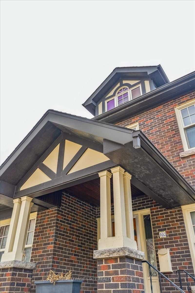 160 Dalewood Cres, For Sale in Hamilton Zoocasa