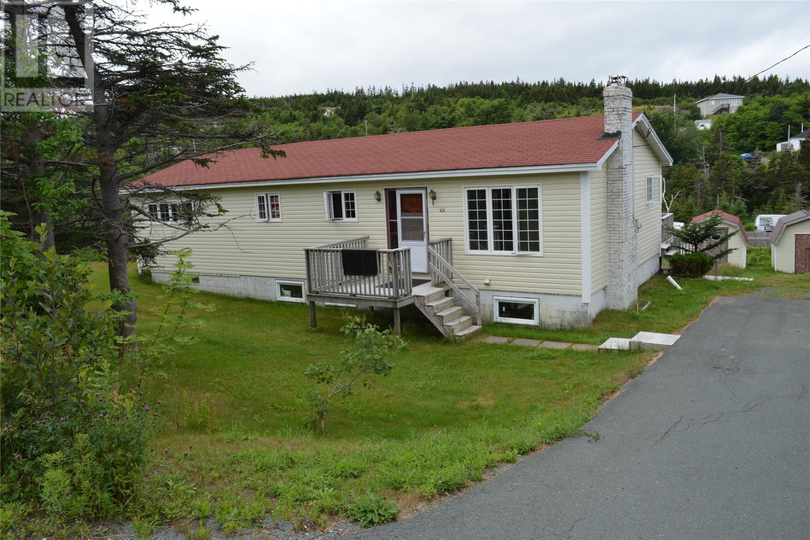 531 St.Thomas Line, For Sale in Paradise Zoocasa