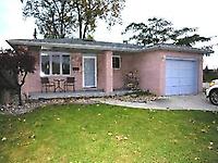 4715 Theresa Pl