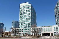 1910 Lakeshore Blvd W