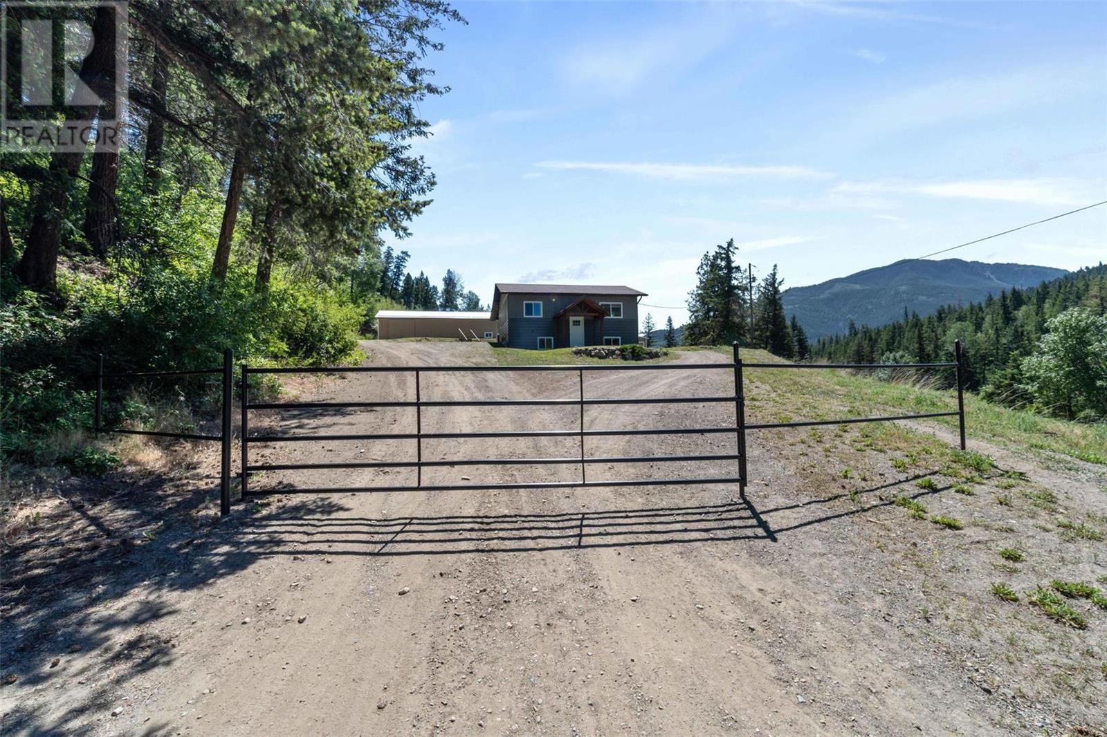 2627 Chase Falkland Road, For Sale in Thompson Nicola L (Grasslands