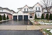 5 Latania Blvd