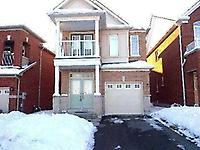 28 Laramie Cres