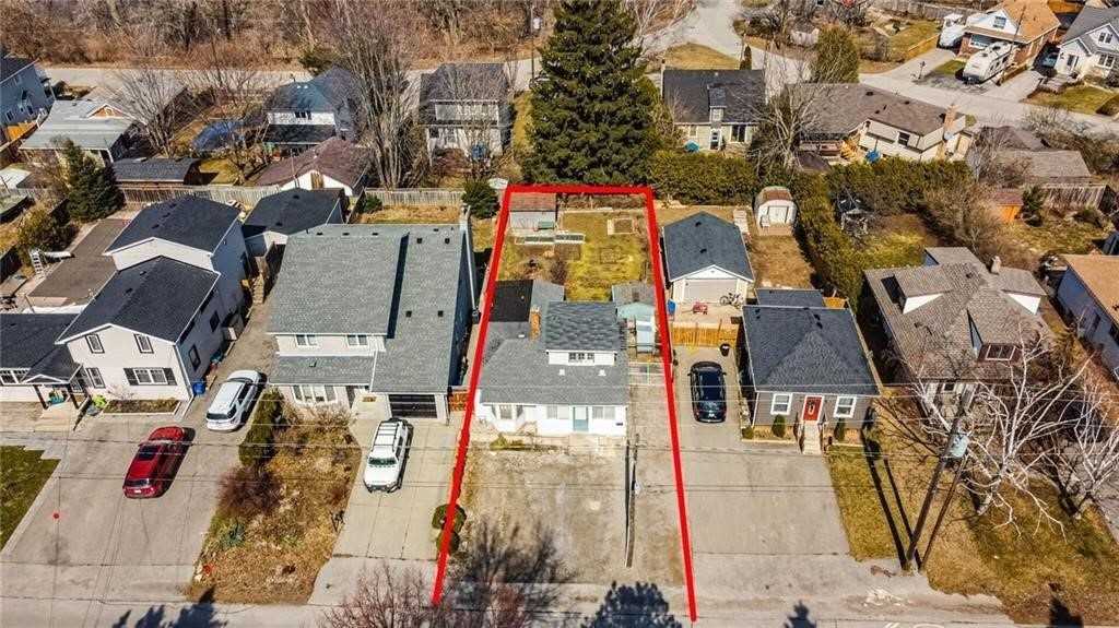 783 Spring Gardens Rd, Expired in Burlington Zoocasa