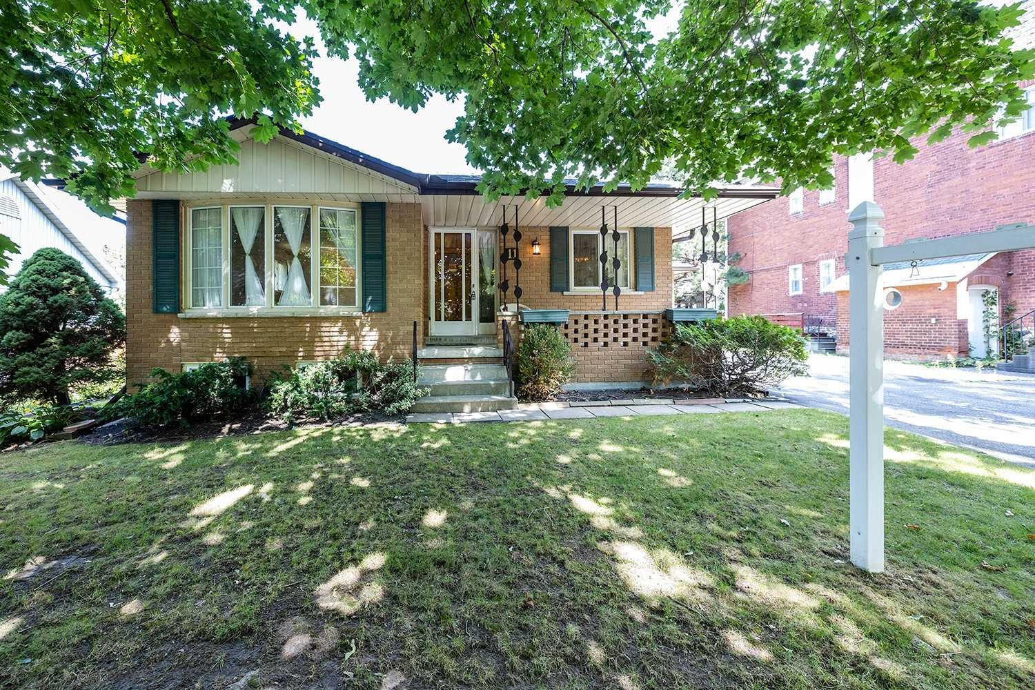 11 St, Sold in Whitchurch Stouffville Zoocasa