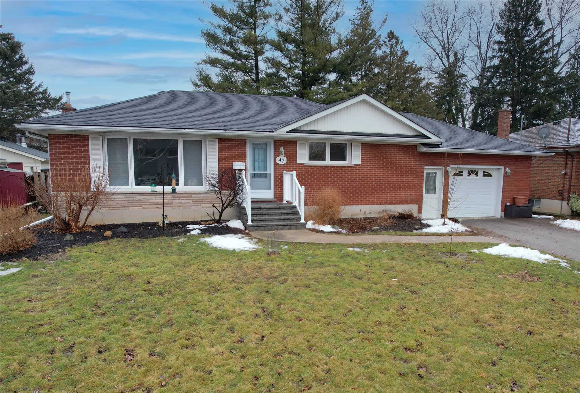 47 Kensington Ave, Sold in Brantford Zoocasa