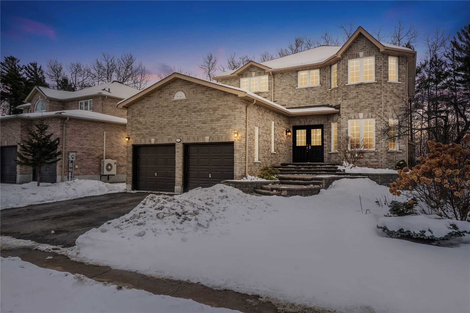 295 Mapleton Ave, Inactive in Barrie Zoocasa