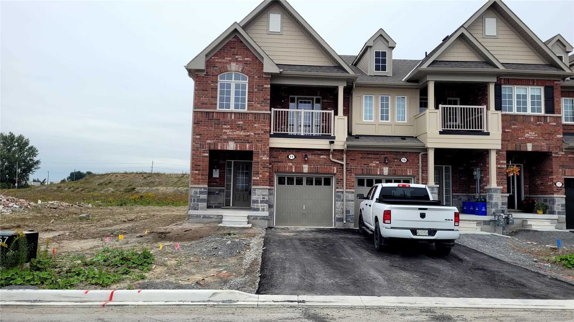 11 Cliff Thompson Crt, For Rent in Zoocasa