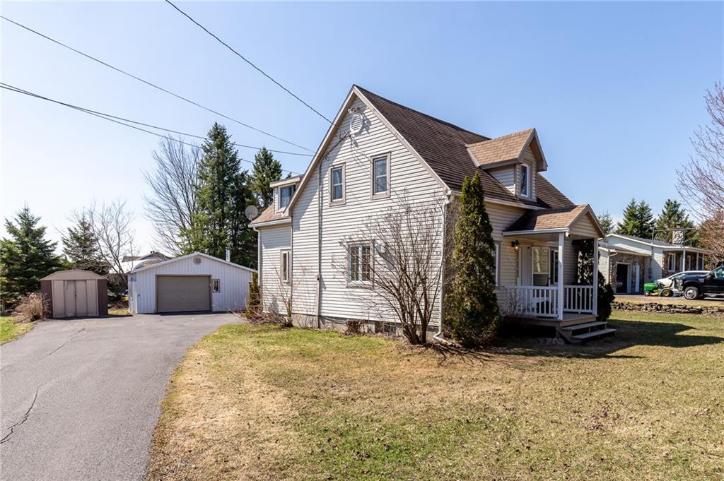 1422 Sandy Hill Rd, Inactive in Hawkesbury Zoocasa