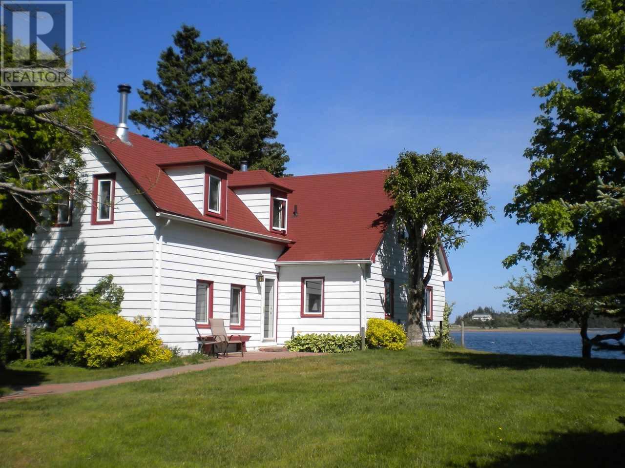 495 Corkums Island Road, Lunenburg (201707983) Zoocasa