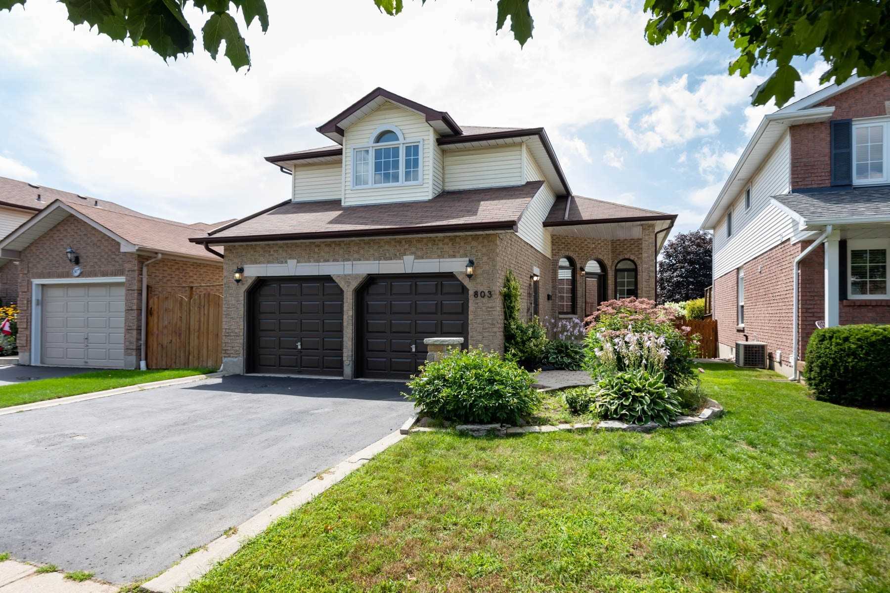 803 Beatrice St E, Sold in Oshawa Zoocasa