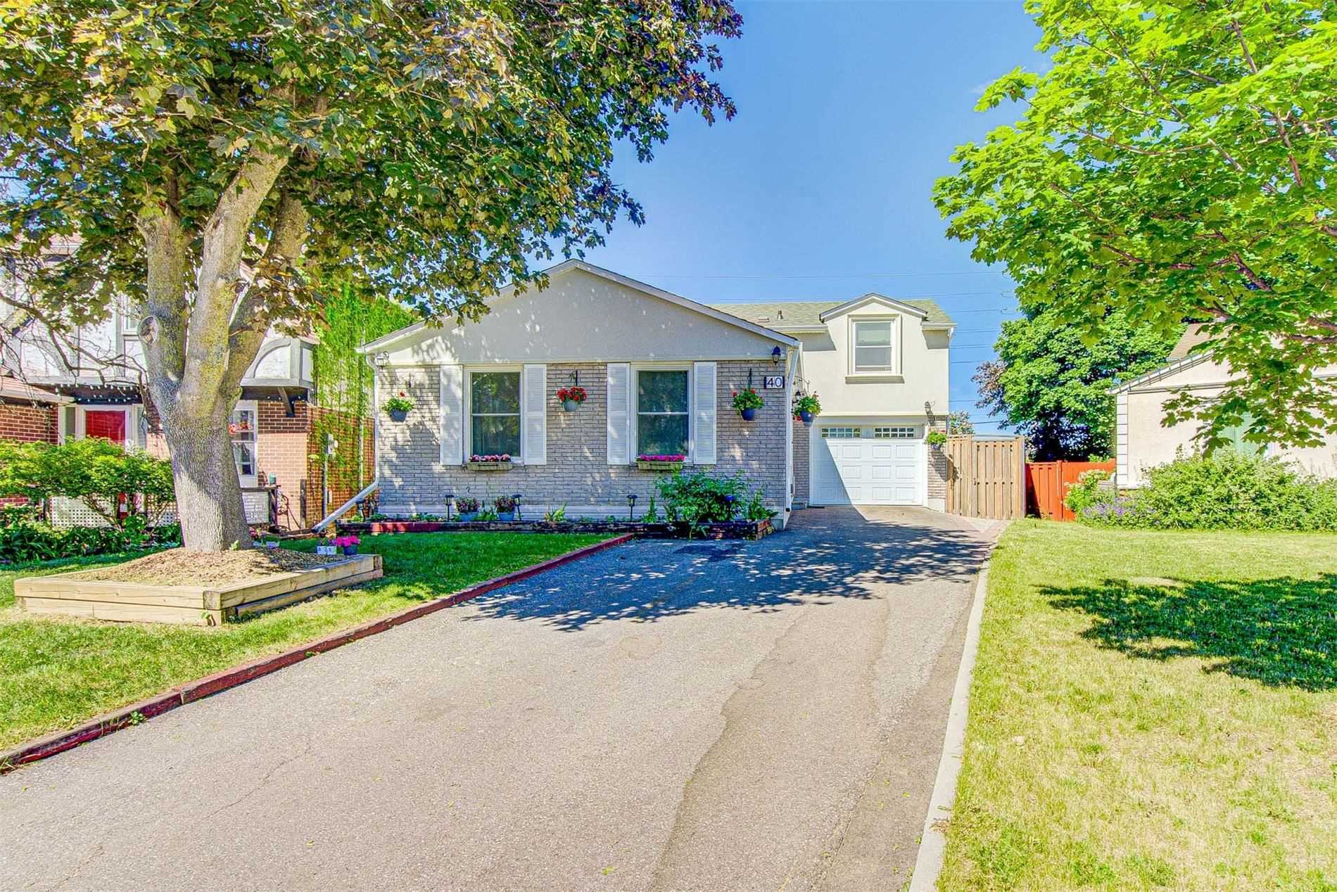 40 Dersingham Cres, Sold in Markham Zoocasa