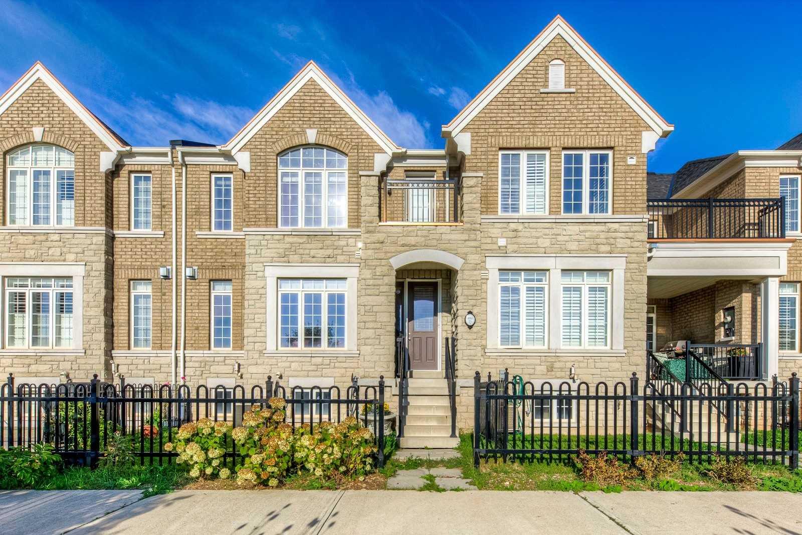 15 3045 Gladeside Ave, Sold in Oakville Zoocasa