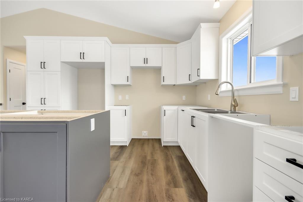 365 Petworth Road, For Sale in Stone Mills Zoocasa