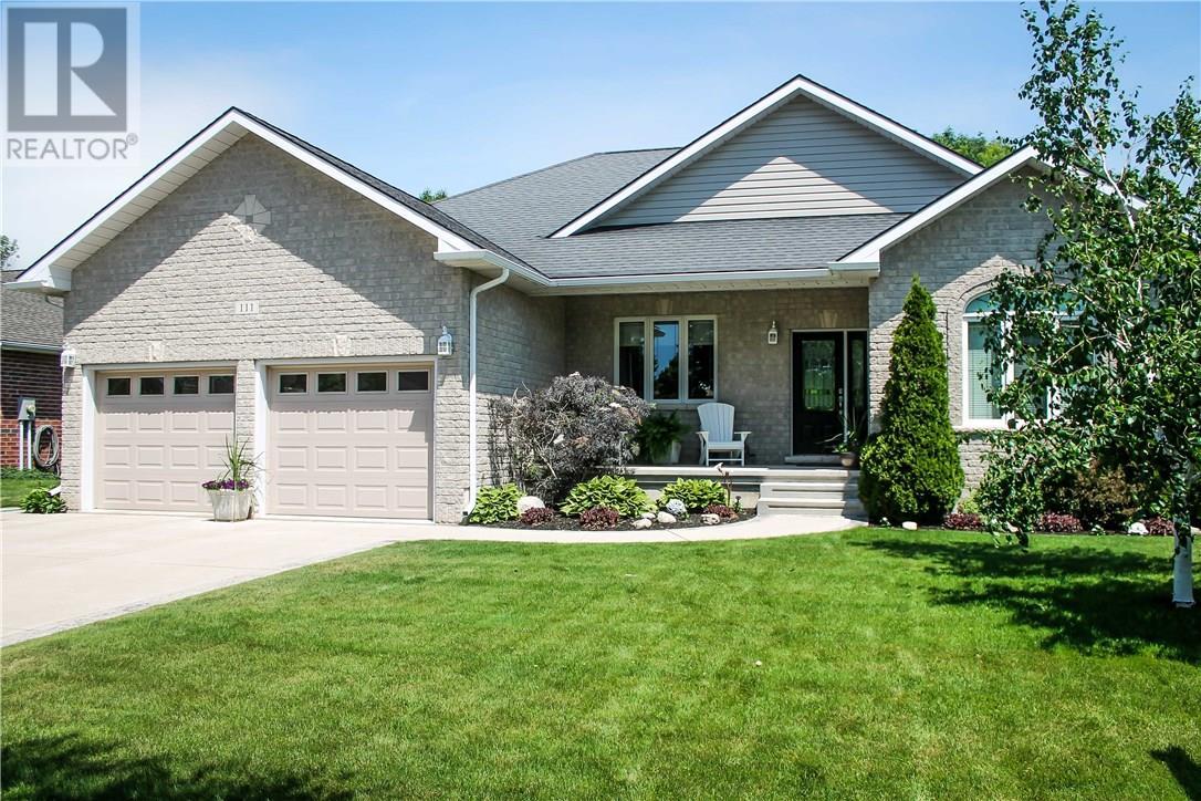 111 Bethune Crescent, Goderich (30669993) Zoocasa