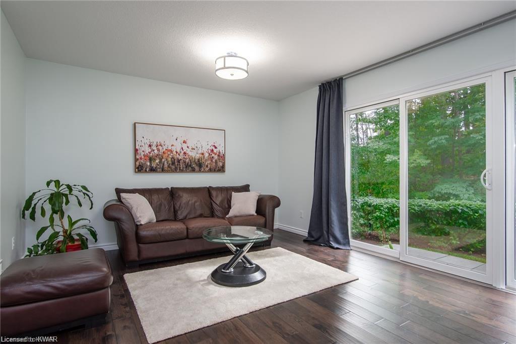 25 300 Fallowfield Drive, Sold in Kitchener Zoocasa