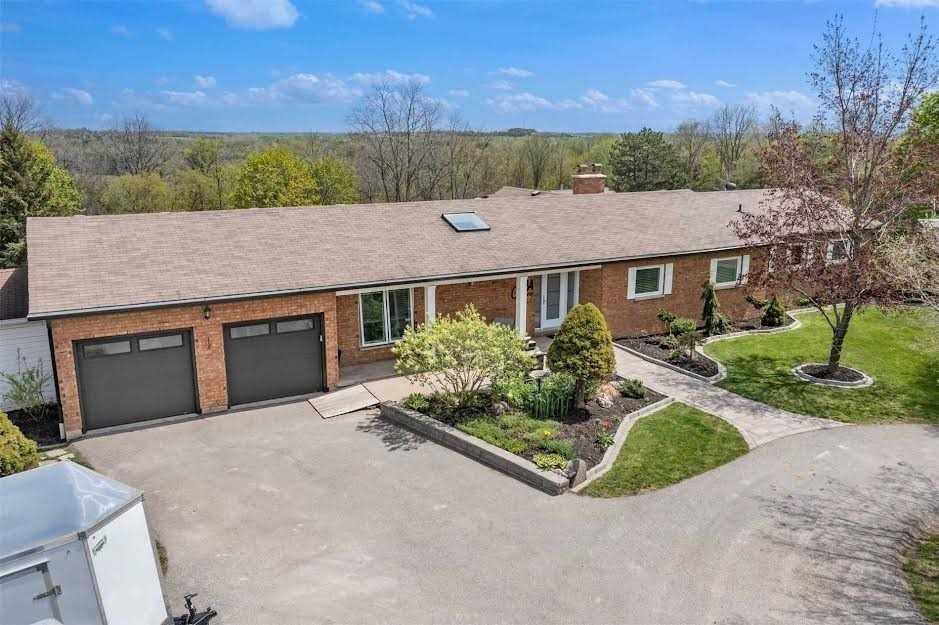 284 Catering Rd, For Rent in Zoocasa