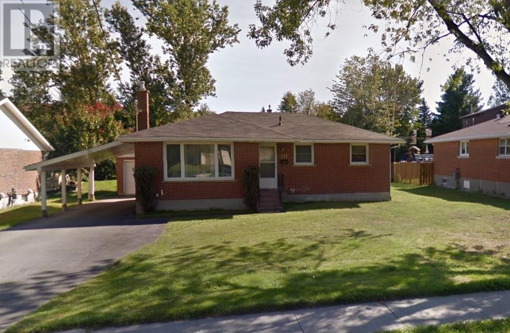 711 Robinson Drive, Greater Sudbury (2073900) Zoocasa