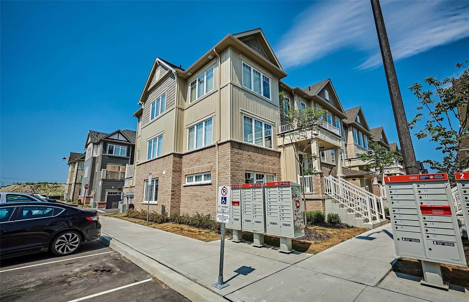 82 2500 Hill Rise Crt, Sold in Oshawa Zoocasa