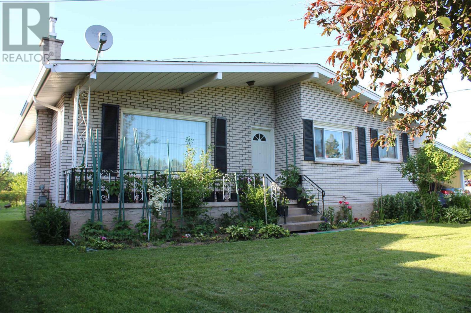 1292 Second Line West, Sault Ste. Marie Sold for XXX,XXX Zoocasa