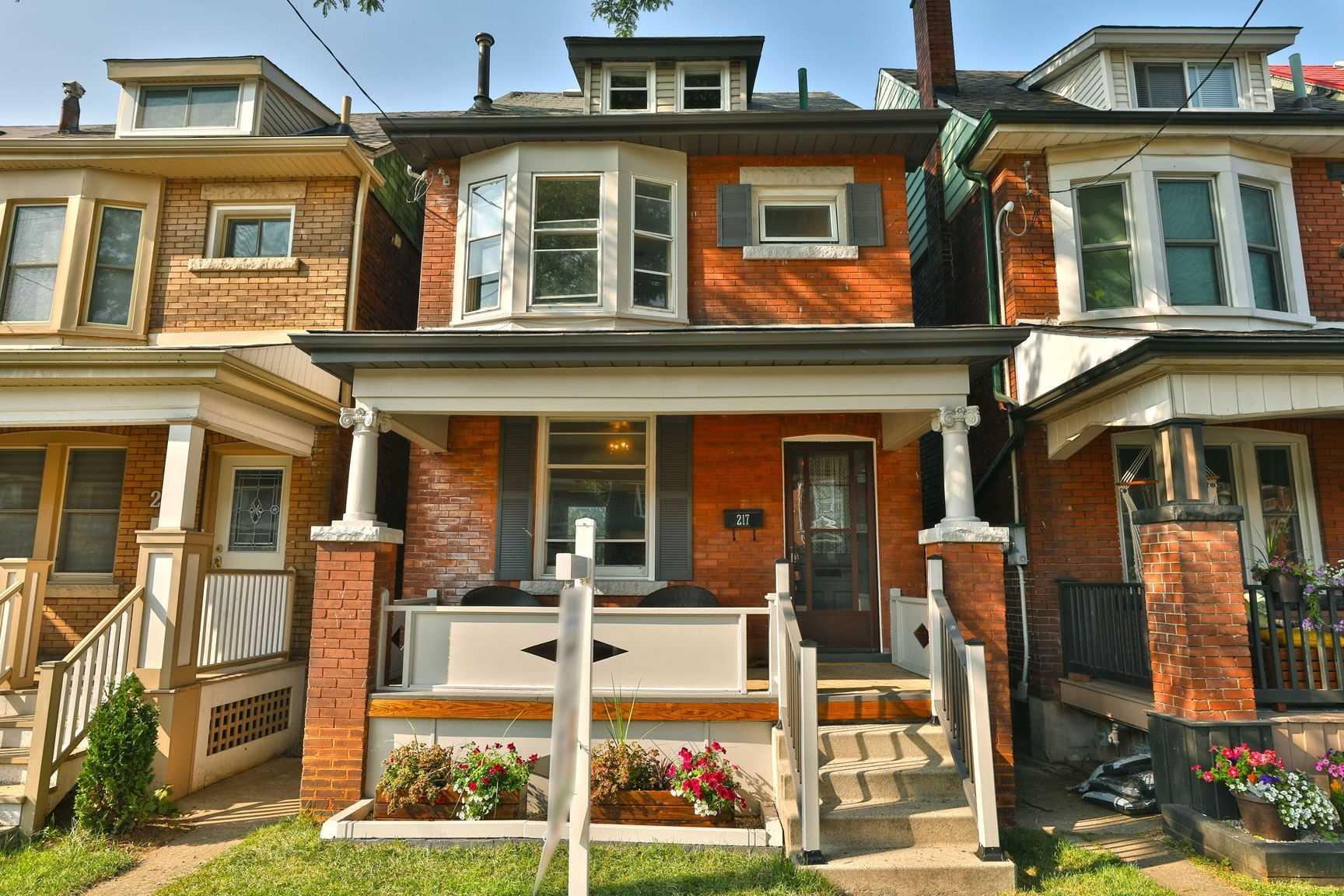 217 Maplewood Ave, Sold in Hamilton Zoocasa