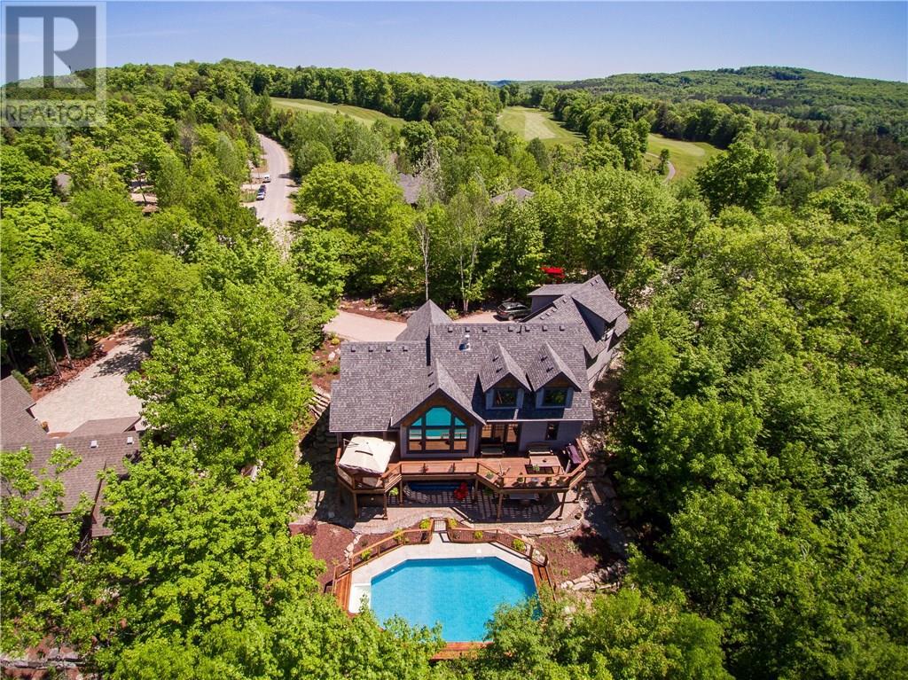 82 Clubhouse Drive, Huntsville (125426) Zoocasa