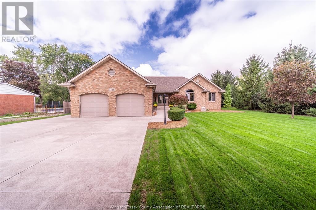 1369 Belle River Road, Lakeshore (20013323) Zoocasa