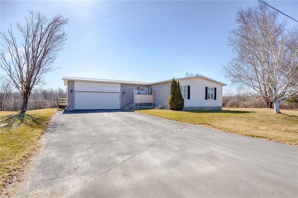 369 Mcandrew Ave, Inactive in Renfrew Zoocasa